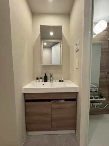 【独立洗面台】