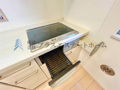 【その他】 | 垂水区星陵台 戸建 | IH3口コンロでお手入れも楽々です♪