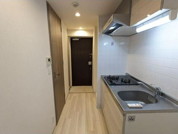 アドバンス大阪城エストレージャの玄関