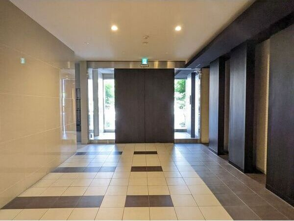 アドバンス大阪城エストレージャのロビー