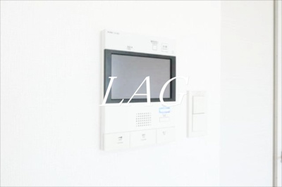 【セキュリティ】 | フュージョナル東墨田 | モニター付きインターホンです。