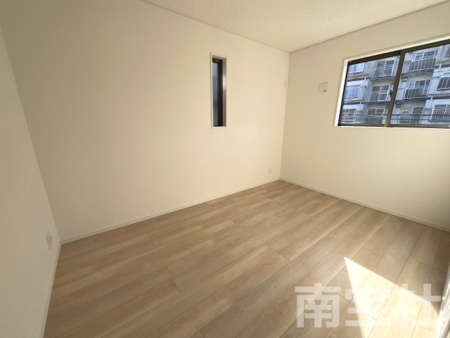 【洋室】 | ②