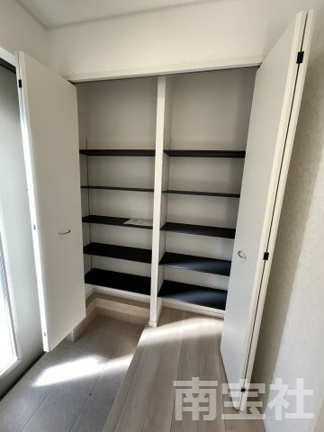 【玄関】 | シューズクローゼット