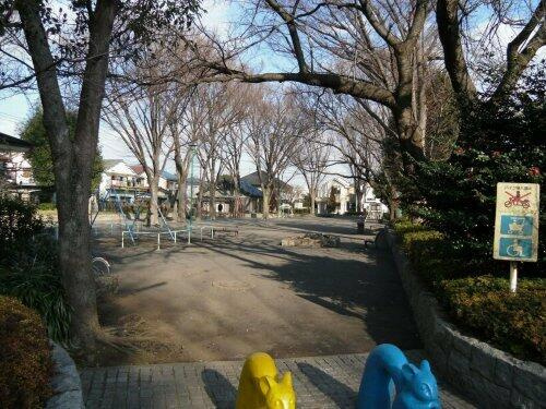 幸町公園まで583m