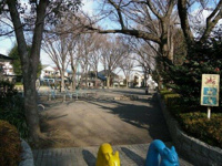 幸町公園まで583m