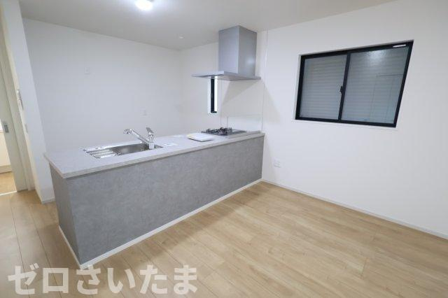 《仲介手数料無料》練馬区大泉学園町４丁目12-19新築一戸建てKEIAI GRACEのキッチン