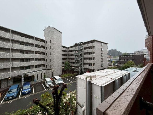 ユニライフ桃山台の展望