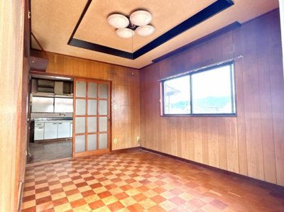 【洋室】 | 柳井市新庄築出戸建 | 1階6帖洋室