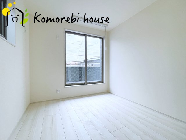 さいたま市見沼区堀崎町　新築一戸建て　リーブルガーデン　02の寝室|落ち着いて過ごせるお部屋なので、寝室にいかがでしょうか