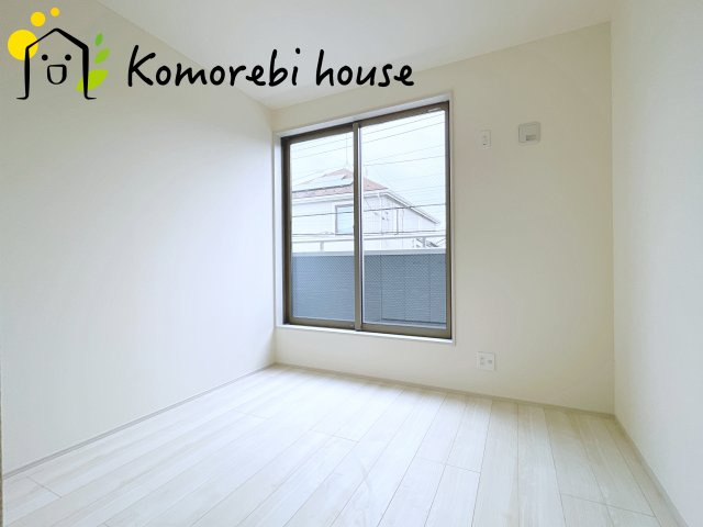 さいたま市見沼区堀崎町　新築一戸建て　リーブルガーデン　02の洋室|使い勝手のいい洋室です