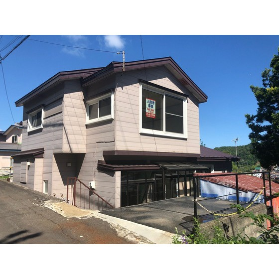 室蘭市知利別町2丁目11-11戸建の外観