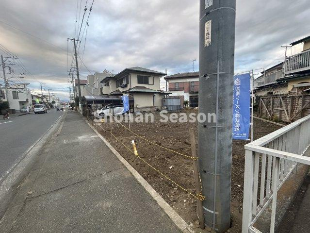 【現地画像あり！】茅ヶ崎市南湖5丁目　売地　51.47坪の前面道路含む現地写真