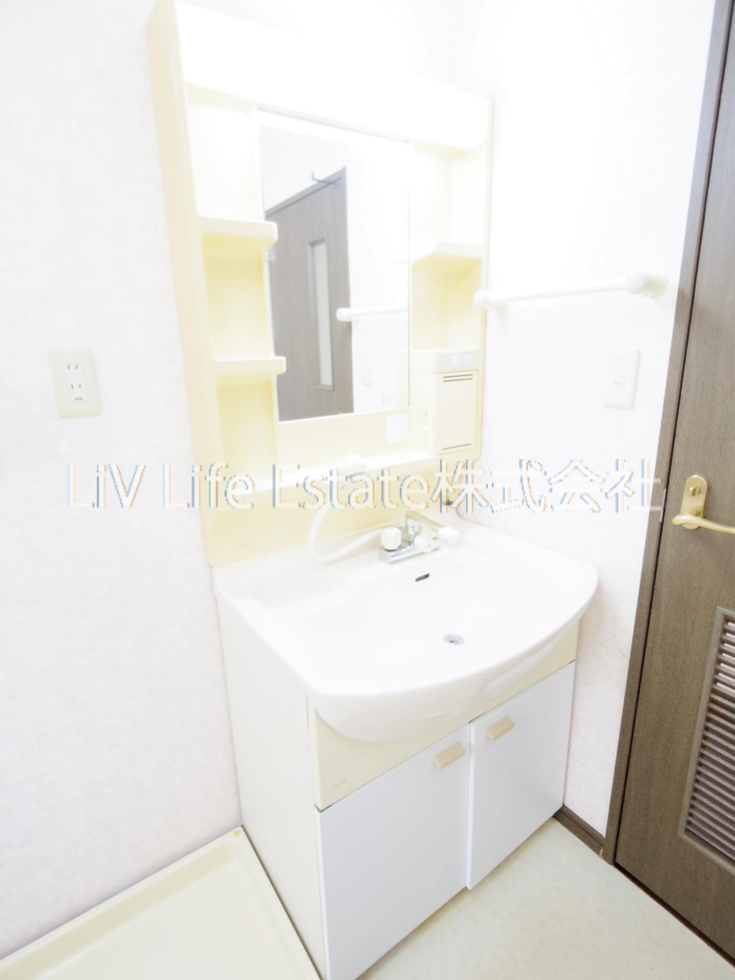 ウエルカーサ花小金井の洗面所