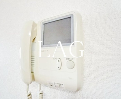 【セキュリティ】 | ポポラーレ | モニター付きインターフォンです。