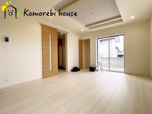 上尾市浅間台3丁目　3期　新築一戸建て　グランドールの丘　06の居間・リビング|リビングです