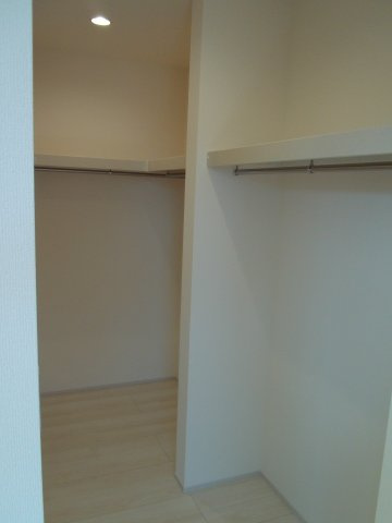 川越市大仙波　4LDK+カースペース2台付き　新築戸建ての収納