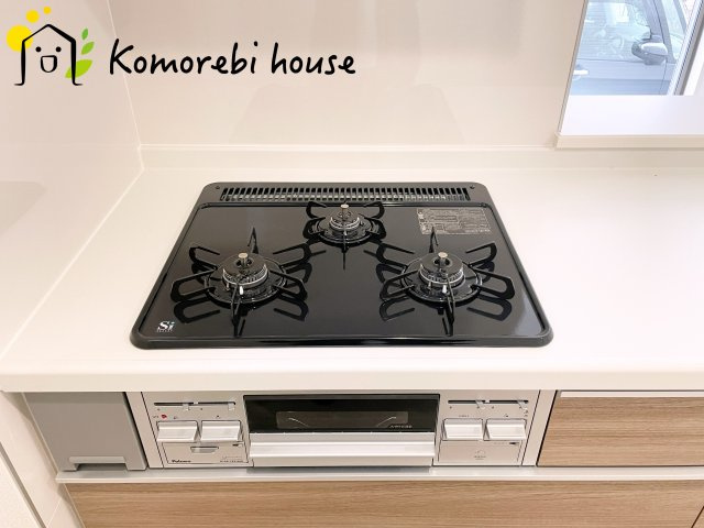 さいたま市見沼区堀崎町　新築一戸建て　リーブルガーデン　03のキッチン|26.2.7撮影済み