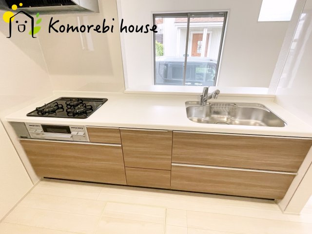 さいたま市見沼区堀崎町　新築一戸建て　リーブルガーデン　03のキッチン|26.2.7撮影済み