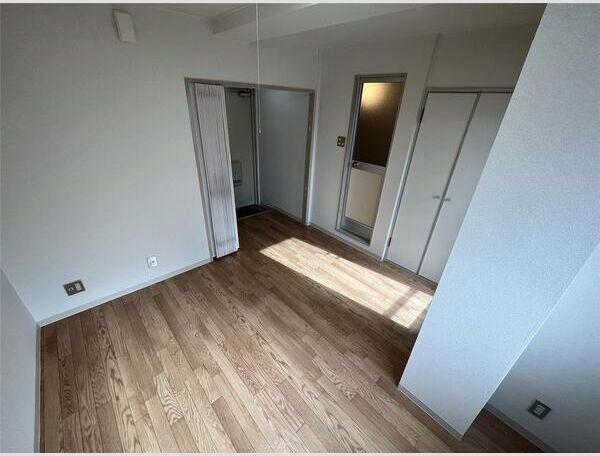 アスカマンションの洋室