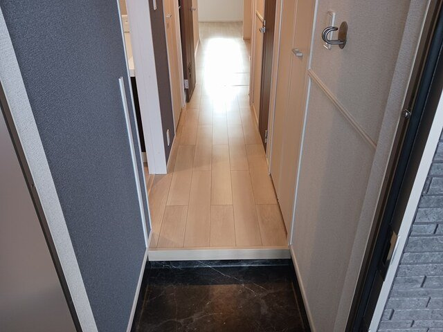 コンテチェスト２４の玄関