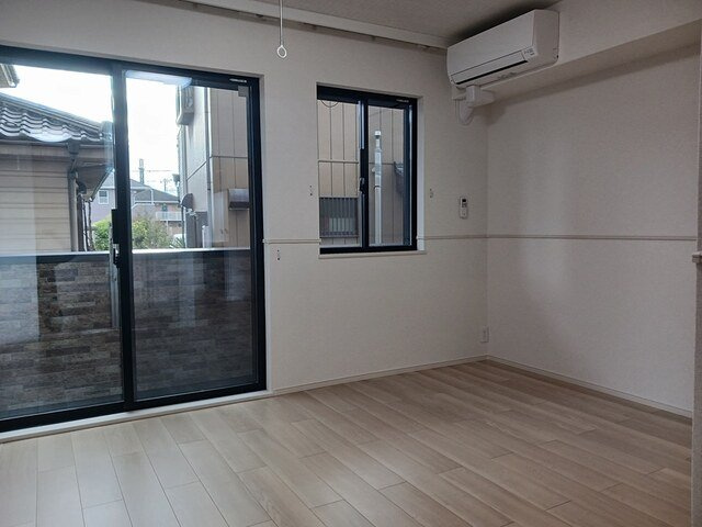 コンテチェスト２４の居間・リビング