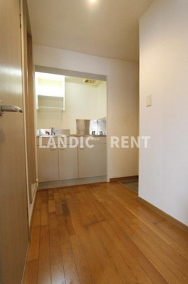 【内装】 | レディバッグ六本松