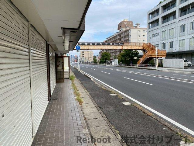 ロイヤルビレッジの周辺