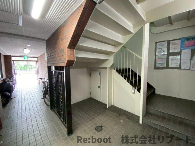 ロイヤルビレッジのエントランス