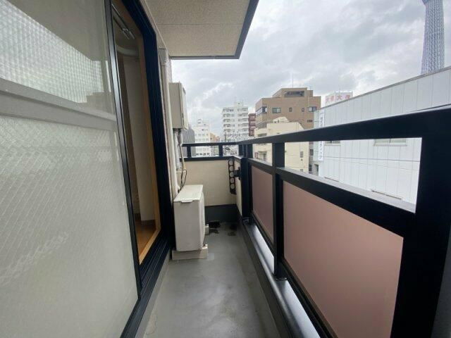 アークコートのバルコニー