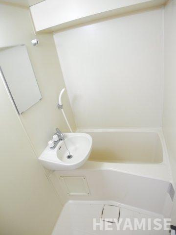 アリスガーデンの浴室|※類似間取りの別のお部屋の参考写真です※