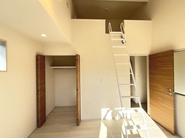 【収納】 | 福岡市東区高美台1丁目第1　2号棟（全2棟）【仲介手数料無料・0円】 | 施工例。施工例は完成時と異なる場合があります。