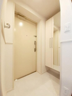 【玄関】 | グレイシャス千早