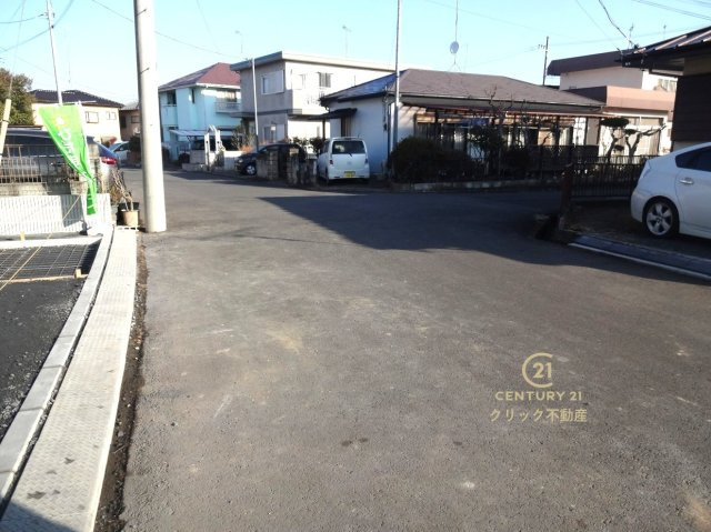 リーブルガーデン  笠間市吉岡　第1　限定1棟！の前面道路含む現地写真|前面道路幅6.5メートル。