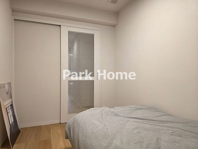 サーパス北本町の洋室|洋室②　★リノベ後…（シングルベット）