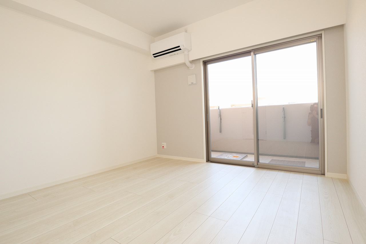 サヴォイヴァンヴェール　4階の居間・リビング|別号室のものになります。現状優先。