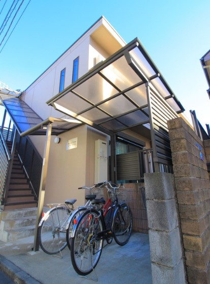 メゾンパルムのエントランス