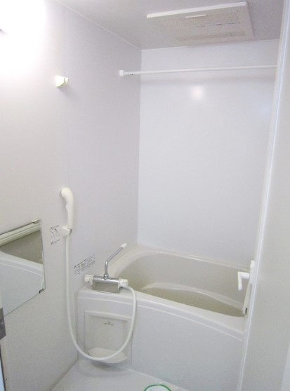 メゾンパルムの浴室