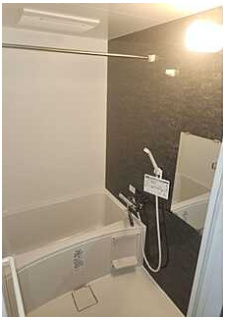 サーパス沼田の浴室