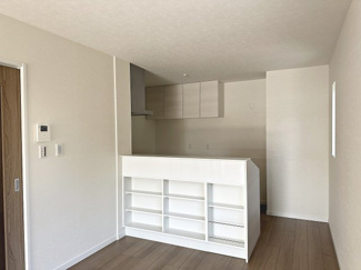 【居間・リビング】 | 針中野３丁目　新築一戸建 | 内覧予約は当日から承っております！お気軽にお問い合わせ下さいませ♪