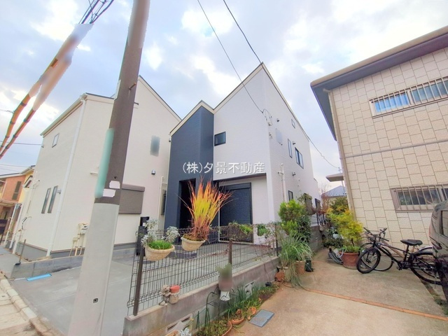 《仲介手数料無料》練馬区春日町５丁目18-9新築一戸建てリーブルガーデン