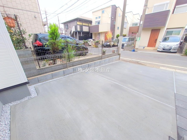 《仲介手数料無料》練馬区春日町５丁目18-9新築一戸建てリーブルガーデン