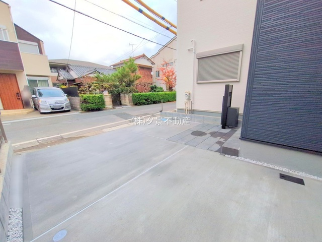 《仲介手数料無料》練馬区春日町５丁目18-9(1号棟)新築一戸建てリーブルガーデン