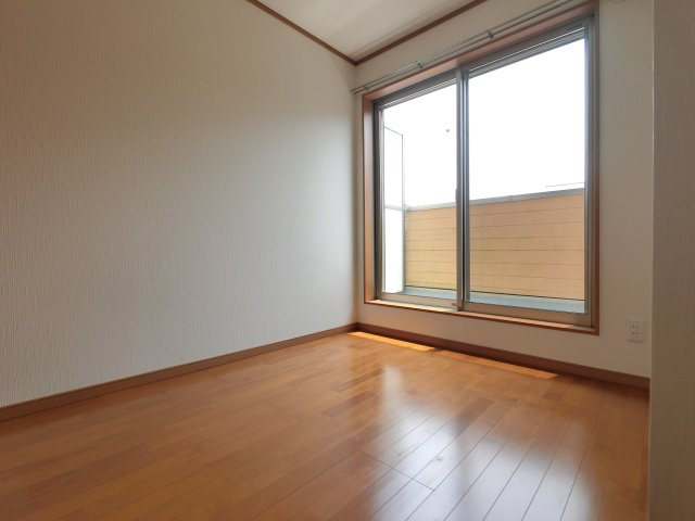 コンフォートシティ西千葉の洋室