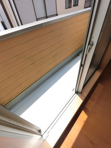 コンフォートシティ西千葉のバルコニー|※1階はテラス