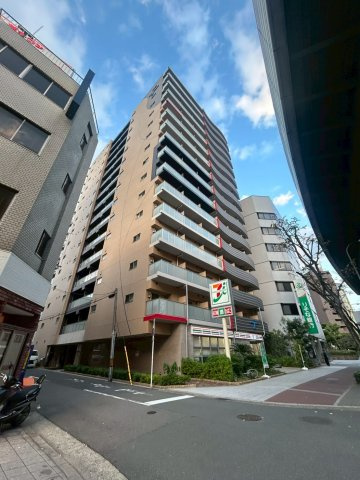 セレニテ桜川駅前プリエの外観