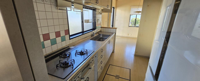 【キッチン】 | 高知市潮見台２丁目