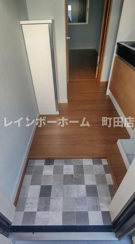 プラージュ※初期費用分割あと払いサービス利用可能物件の玄関