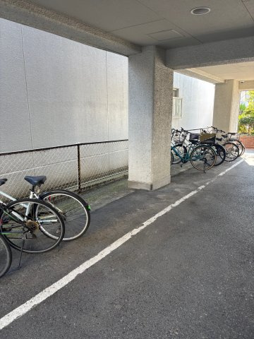 瑞穂スカイマンションの駐輪場