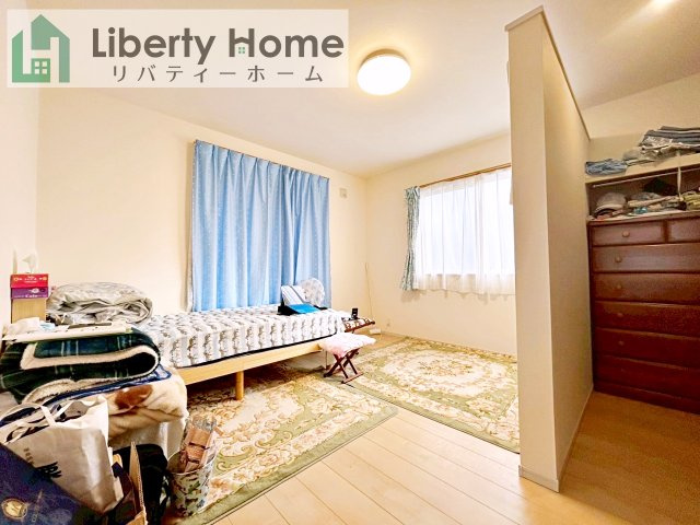 石岡市山崎　中古戸建の寝室