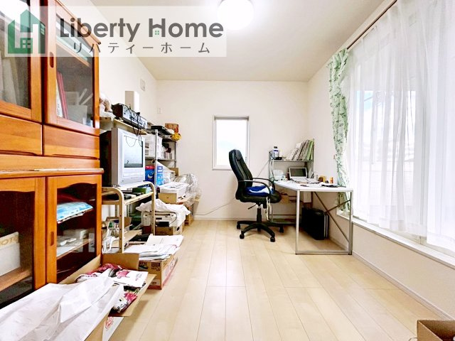 石岡市山崎　中古戸建の子供部屋